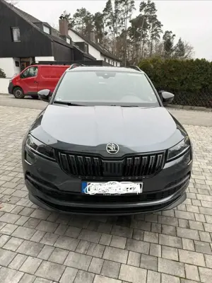 Skoda Karoq 1.5 TSI ACT DSG Sportline Bild 2