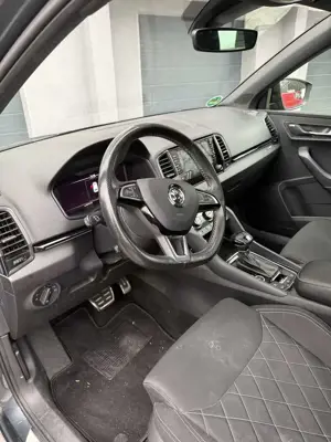 Skoda Karoq 1.5 TSI ACT DSG Sportline Bild 4