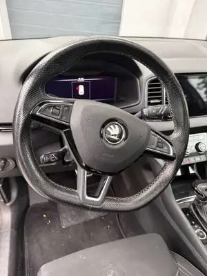 Skoda Karoq 1.5 TSI ACT DSG Sportline Bild 3