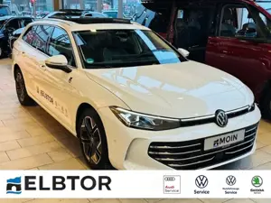 Volkswagen Passat Variant Elegance TDI DSG IQ.LIGHT NAVI AHK ACC PDC PANO