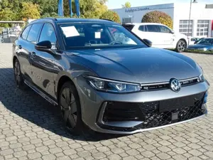 Volkswagen Passat Variant 2.0 TDI DSG R-line "Black Style" Bild 3