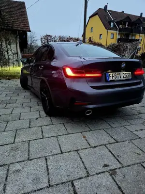 BMW 320 320d Aut. Advantage Bild 3
