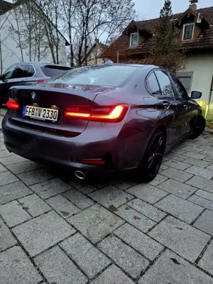 BMW 320 320d Aut. Advantage Bild 4