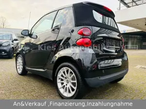 smart forTwo Cabrio Passion AUTOM/SERVO/LEDER/SITZH Bild 5