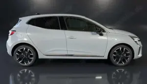 Renault Clio TCe 90 TECHNO*WINTER*LOOK*NAVI*CAM* Bild 5