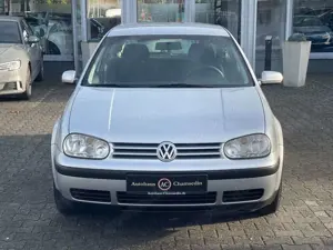 Volkswagen Golf 1.6 Bild 1