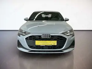 Audi A3 Limousine 2.0TDI LED.NAV.AMBIENTE.SignA.KAM.SHZ.DA Bild 3