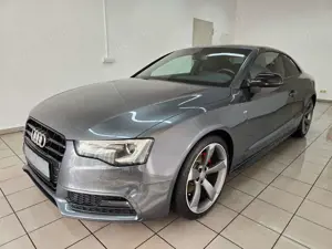 Audi A5 Coupe 2.0 TDI S line Competition MMI Navi 19"