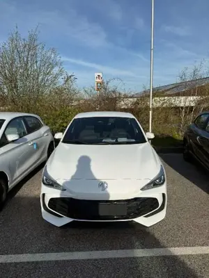 MG Others 3 1.5 Hybrid+ 143kW Comfort Bild 2