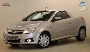 Opel Tigra TwinTop 1.4 90PS Enjoy Leder Navi SHZ Bild 4