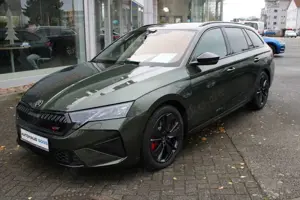 Skoda Octavia RS 2.0TSI 265PS 7-Gang DSG NAVI AHK