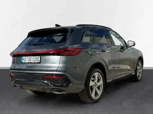 Audi Q5 2.0 TFSI e quattro S tronic Bild 5