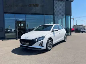 Hyundai i20 Automatik Alu Nav Kamera Sitz-Lenkradheizung