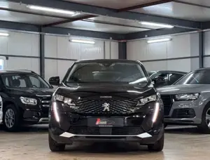 Peugeot 5008 Active Business 7SITZER*VIR*SPUR*APPS*1.H Bild 2