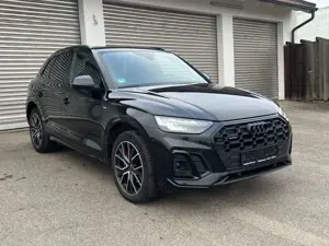 Audi Q5 40 TDI quattr/3x S line/Navi/Leder/Matrix/20"