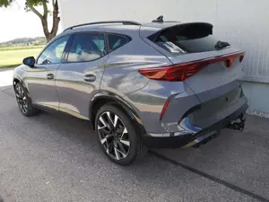 CUPRA Formentor 2.0TSI DSG 4Drive AHK GV5 Navi Matrix Bild 3