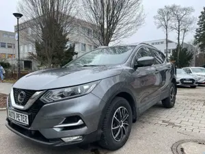 Nissan Qashqai *TÜV*AUTOMATIK*360°KAMERA*