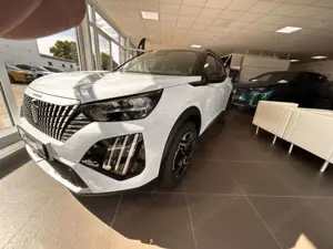 Peugeot 2008 Hybrid 145 e-DSC GT (U)