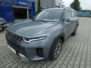 SsangYong Torres 1.5T Quartz 2WD 6AT LED 18 Zoll PDC Leder Navi Neu