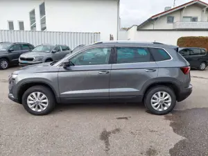 Skoda Karoq 1.5 TSI DSG Selection 130Jahre 5J.Gar. AHK Navi