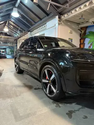 Porsche Cayenne Cayenne Turbo E-Hybrid | 739 PS | Vollaustattung Bild 3