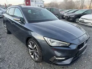 SEAT Leon ST 1.5 *FR*PDCHI+VO+KAMERA*NAVI*ACC*MATRIX- Bild 1