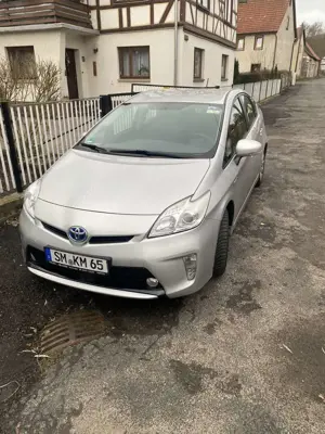 Toyota Prius (Hybrid) Life Bild 5