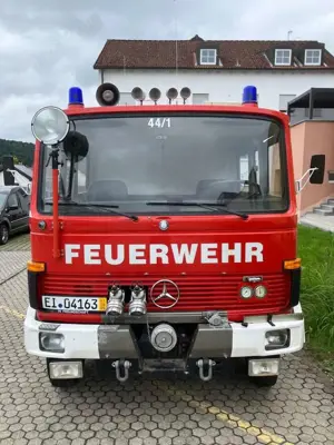 Mercedes-Benz Others LP 709 Feuerwerhauto Bild 4