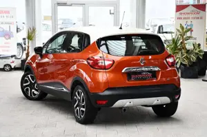 Renault Captur Luxe 1.Hand Sonderlack Navi nur 59tkm! Bild 4