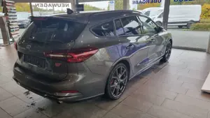 Ford Focus 2,3 l EcoBoost 206 kW (280 PS) B ST X Bild 4
