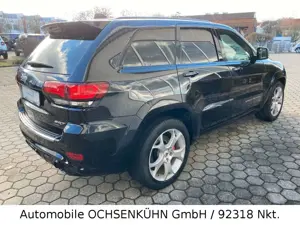 Jeep Grand Cherokee 6.4l SRT8 / 8-Gang-AT Bild 5