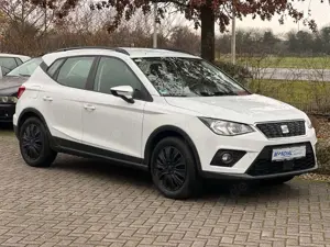 SEAT Arona Style 1.6 TDI / 1-Hd / Klima / Navi / PDC
