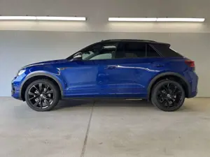 Volkswagen T-Roc R-Line 190PS 4M DSG Pano+AHK+Black+IQ.Light+IQ.... Bild 3