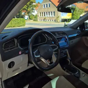 Volkswagen Tiguan Elegance 4Motion Business DSG AHK LED TOP Bild 5