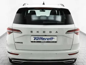 Skoda Karoq 2.0 TDI DSG Sportline Pano Navi AHK Bild 4