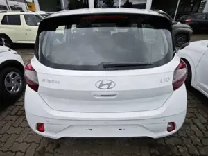 Hyundai i10 Hyundai i 10 FL (MY25) 1.0 Benzin (63 PS) 5-MT 2WD Bild 3