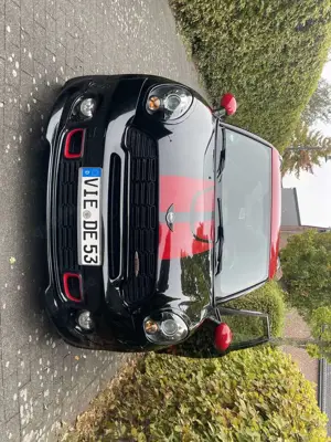 MINI JCW Countryman All4 Automatik Bild 2