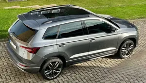 Skoda Karoq Karoq SPORTLINE - Panodach - AHK - Garantie 2028 Bild 1