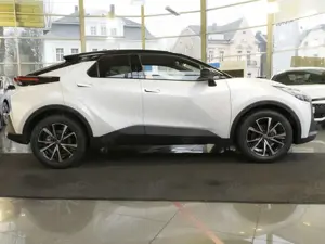 Toyota C-HR 1.8 Hybrid Teamplayer Technik-P. Bild 3
