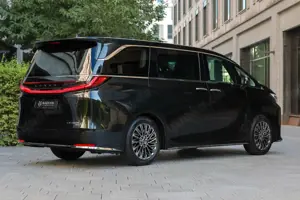 Lexus LM 350h Luxury AWD | 4-Sitzer Bild 5