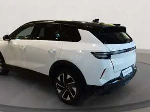 Opel Grandland GS 1.2 MILD-HYBRID ALLWETTER NAVI KAMERA CAR PLAY Bild 2