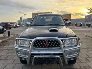 Mitsubishi L200 4x4 Magnum