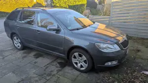 Skoda Octavia Combi 1.8 TSI Ambiente TÜV NEU