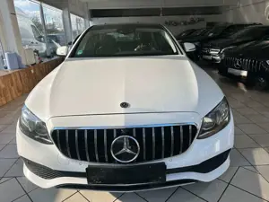 Mercedes-Benz E 220 d Limousine Leder Automatik AHK Kamera