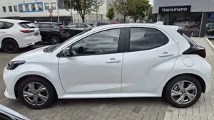 Mazda 2 Hybrid 2024 5HB 1.5L VVT-i 116 PS e-CVT FWD EXCLUS Bild 3