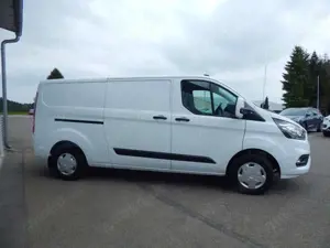Ford Transit Custom 300 L2H1 LKW VA Trend Bild 5