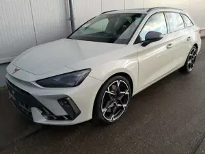 CUPRA Leon Sportstourer 2.0 TSI 245 kW 4Drive VZ Kombi 2.0...