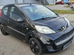 Peugeot 107 107 Filou ( mit klima ) Unfallfrei ( ohne TUV )