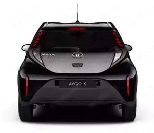 Toyota Aygo X 1.0 VVT-i CVT Teamplayer AppleCarPlay, BT Bild 4