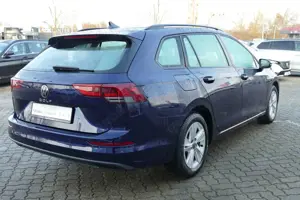Volkswagen Golf VIII Variant 1.0 Life LED Navi ACC PDC DAB Bild 5